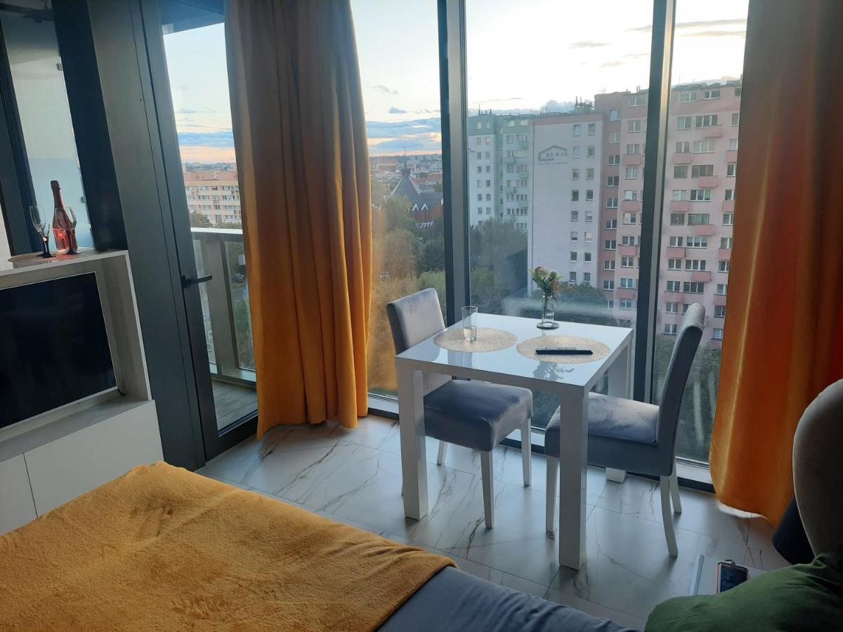 Hanza Tower Sunny Apartment Stettino Esterno foto