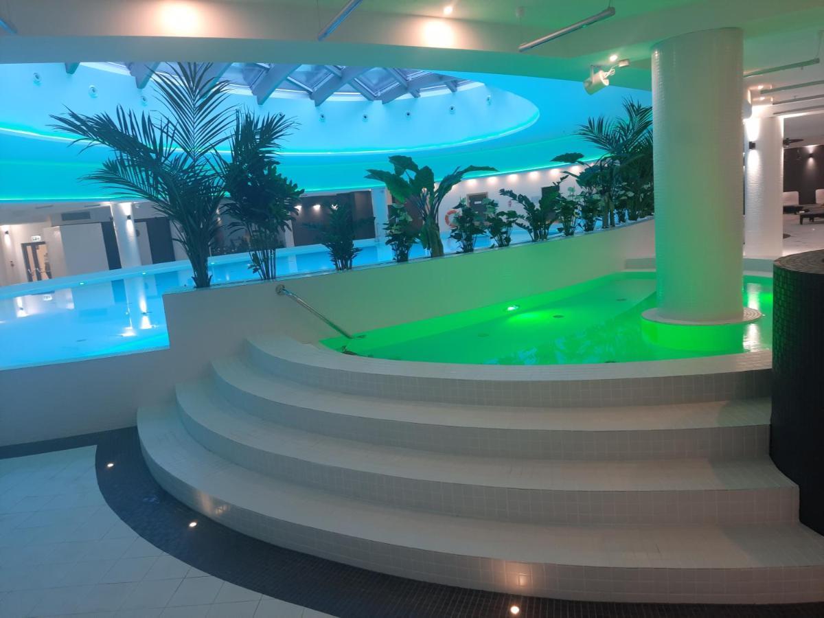 Hanza Tower Sunny Apartment Stettino Esterno foto